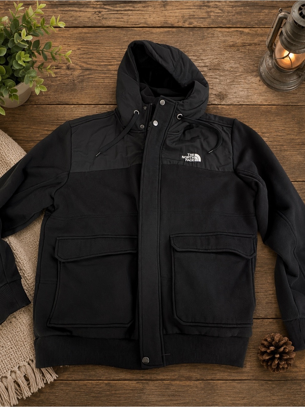 The North Face Men's Rivington Full-Zip and Snap Jacket/Hoody in Black  XL